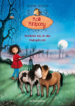 Molli Minipony - Verliebt bis in die Hufspitzen (Molli Minipony, Bd. 4)