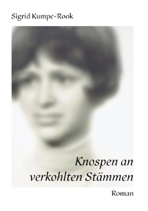 Knospen an verkohlten Stämmen