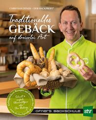 Traditionelles Geb&auml;ck auf dreierlei Art