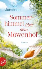 Sommerhimmel &uuml;ber dem M&ouml;wenhof