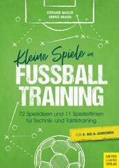 Kleine Spiele im Fu&szlig;balltraining